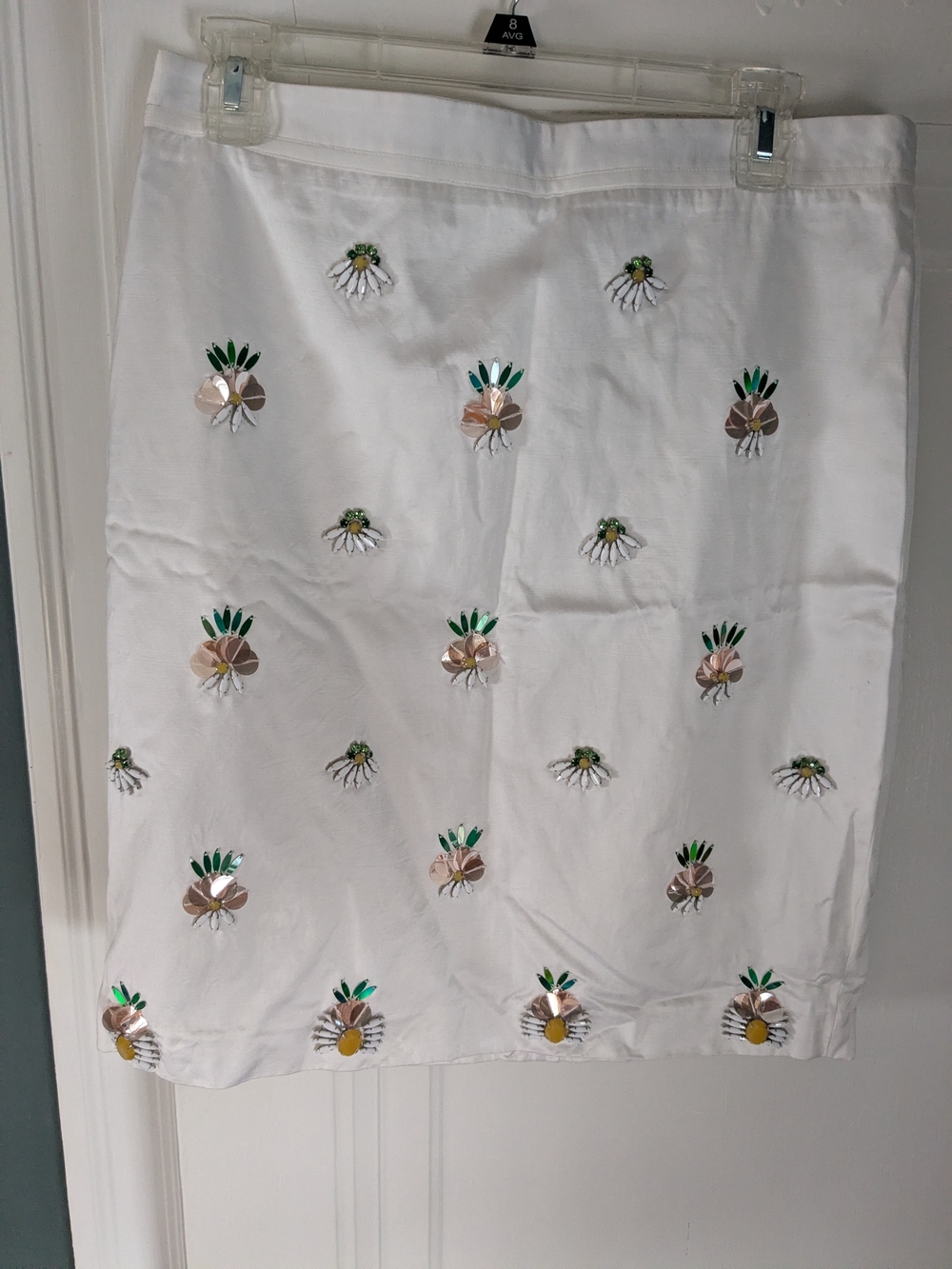 Banana Republic NWT White Skirt with  Sequin Floral Embroidery